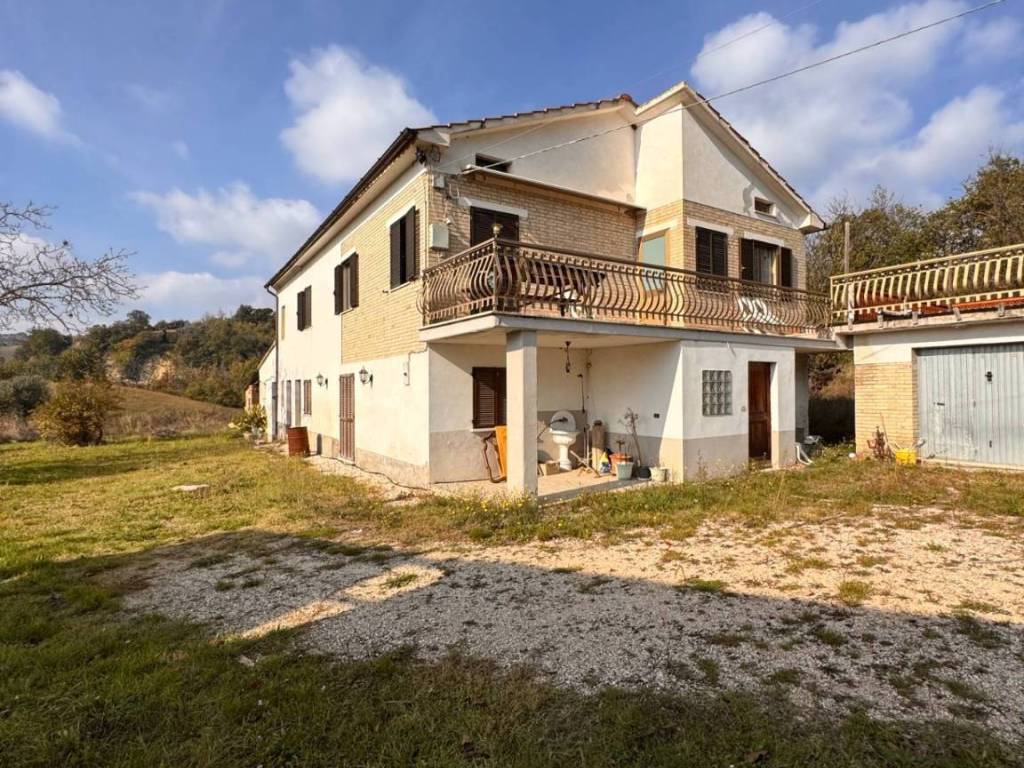 Casa indipendente a Montegiorgio in Contrada Fegatara, 6 - Foto 5