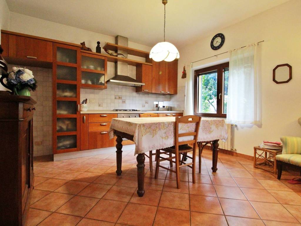 Villa a Brivio in Via Como, 17 - Foto 3