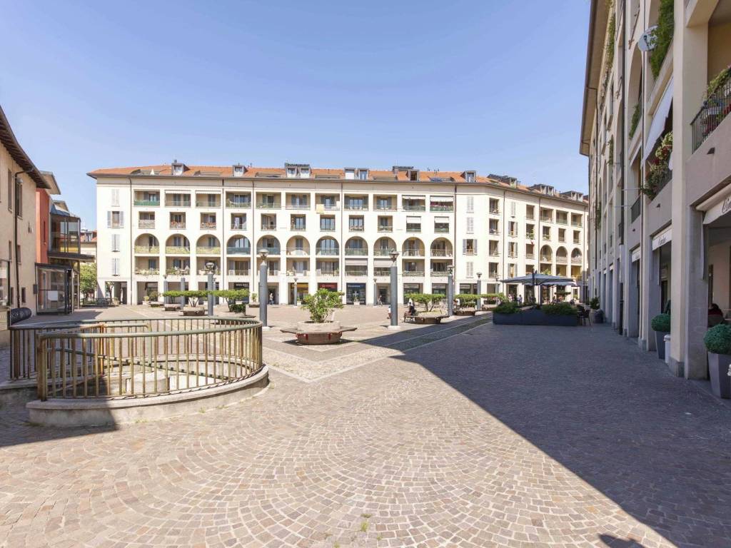 Appartamento a Bollate in Piazza Generale Carlo Alberto dalla Chiesa, 4 - Foto 2