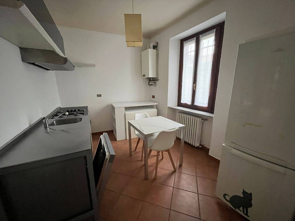 Appartamento a Casorate sempione in Via Edmondo De Amicis - Foto 2
