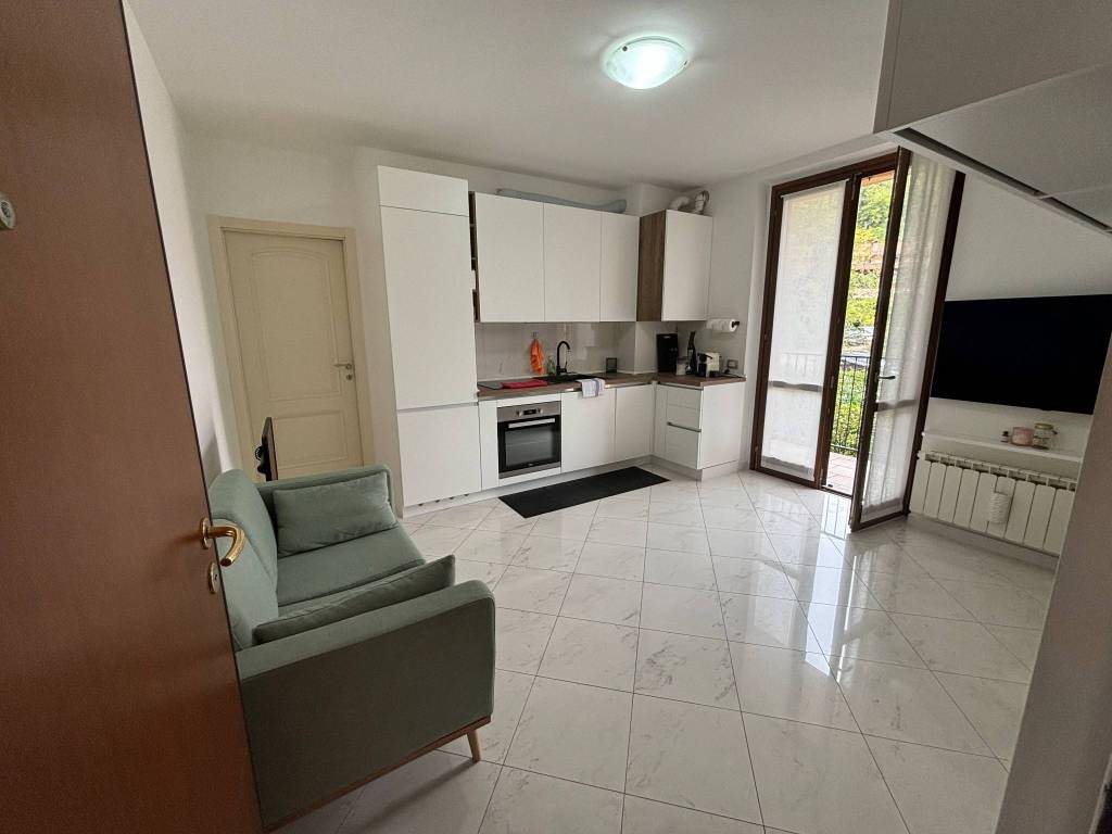 Appartamento a Como in Via della Libertà, 18 - Foto 4