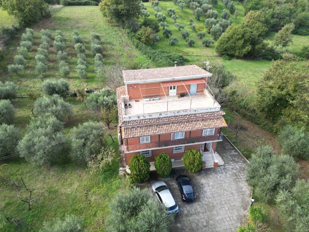 Casa indipendente a Civitella san paolo in Via Provinciale Civitellese, 4 - Foto 2