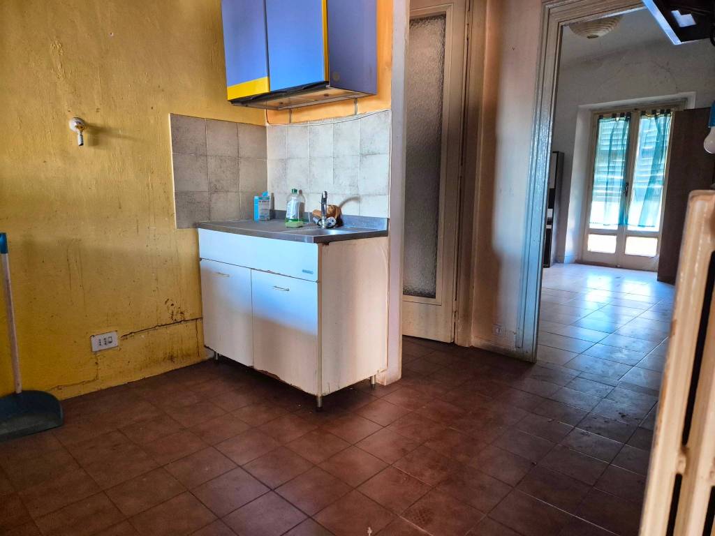 Appartamento a Borgo san dalmazzo in Via Guglielmo Marconi - Foto 4
