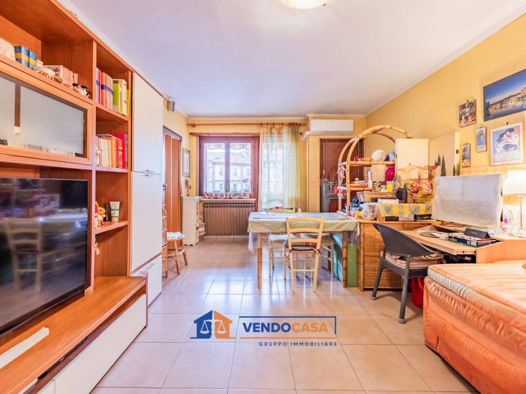 Appartamento a Vinovo in Via Giuseppe Garibaldi, 19 - Foto 5