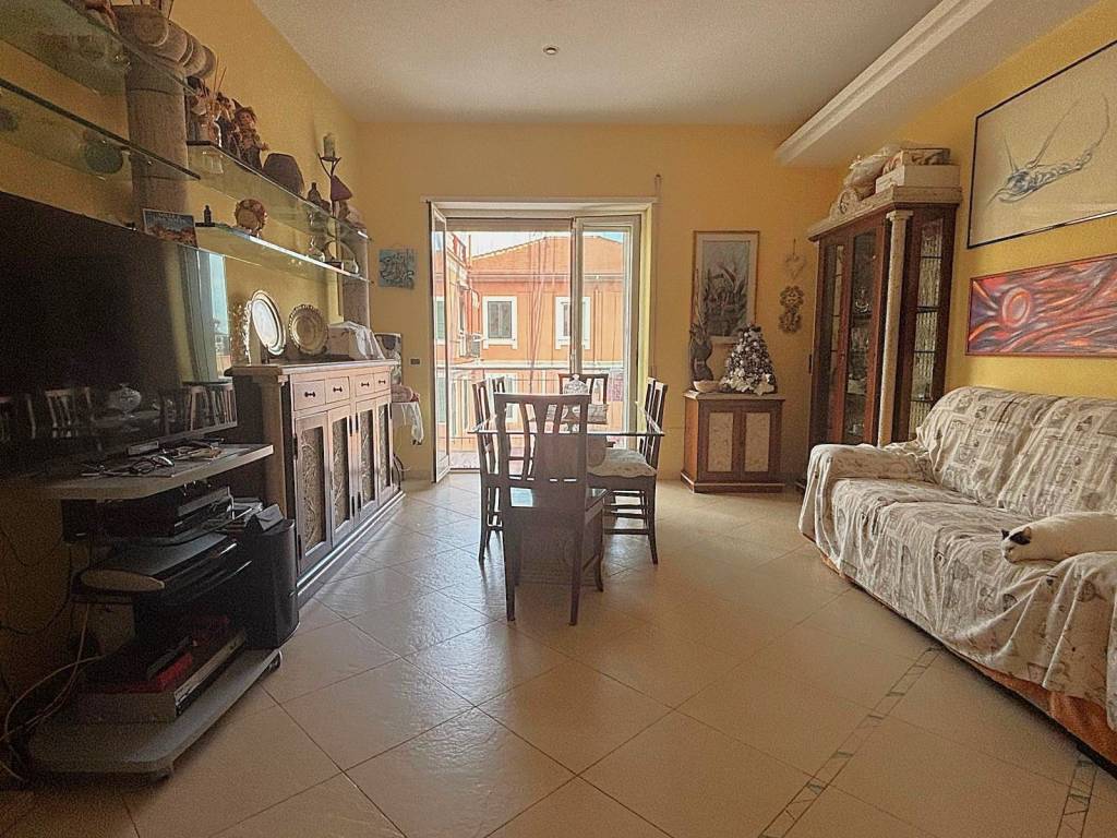 Appartamento a Gaeta in Via Cagliari, 6 - Foto 2