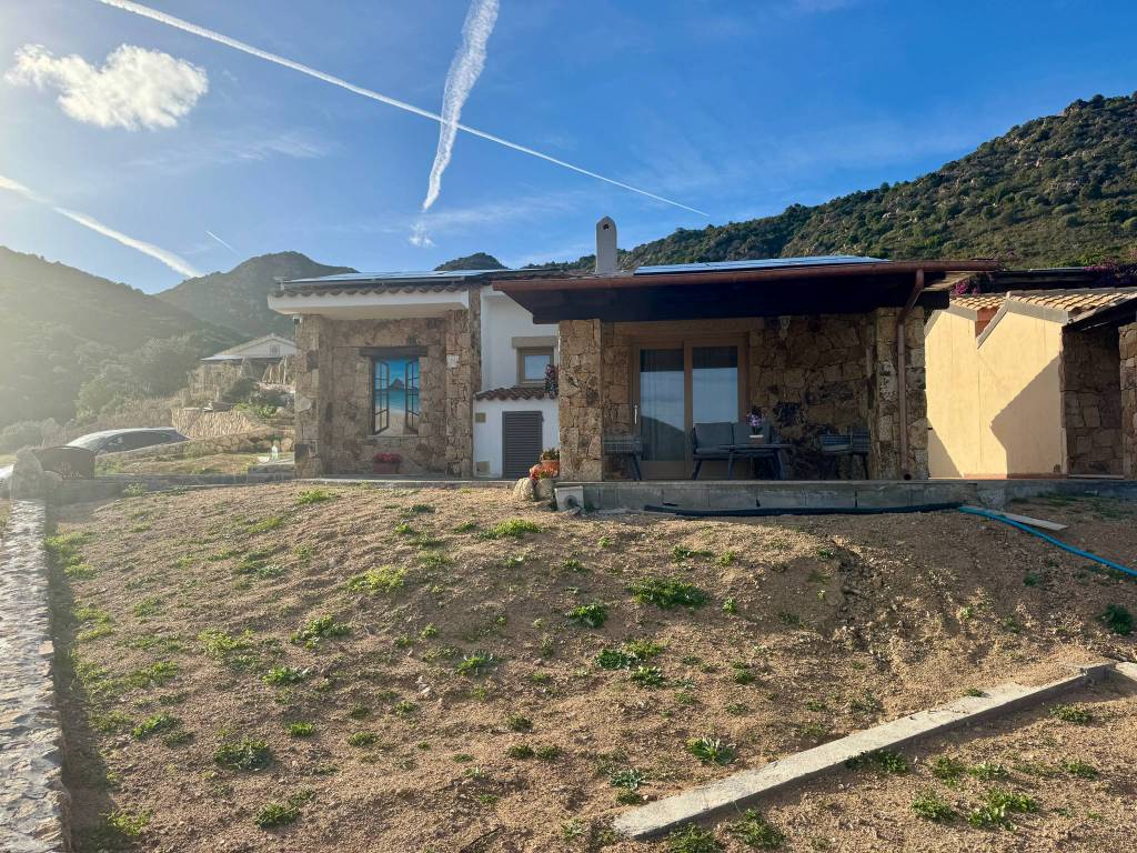 Villa a Loiri porto san paolo in Via di Lu Nibareddu - Foto 4