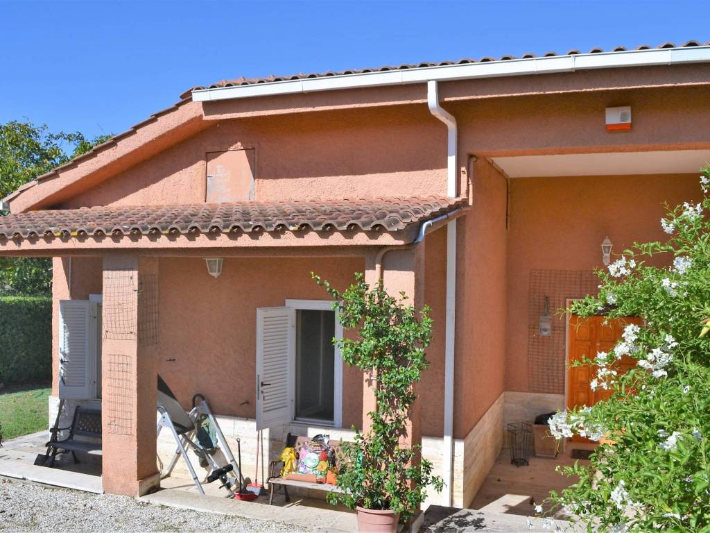 Villa a Castelnuovo di porto - Foto 2