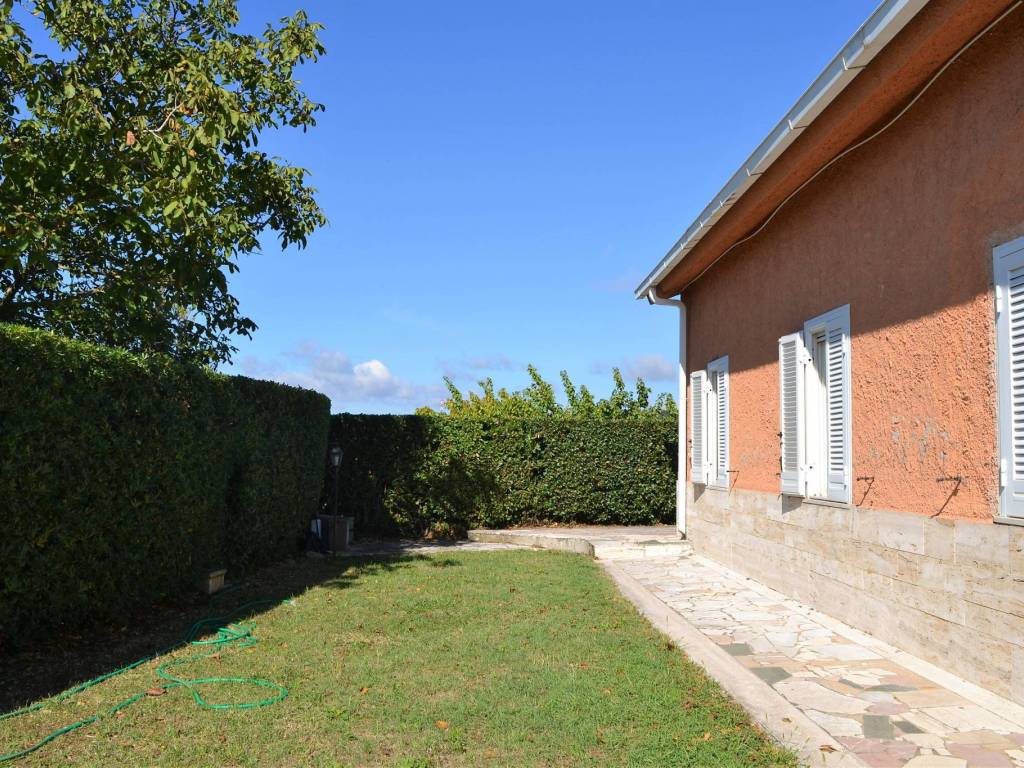 Villa a Castelnuovo di porto - Foto 5