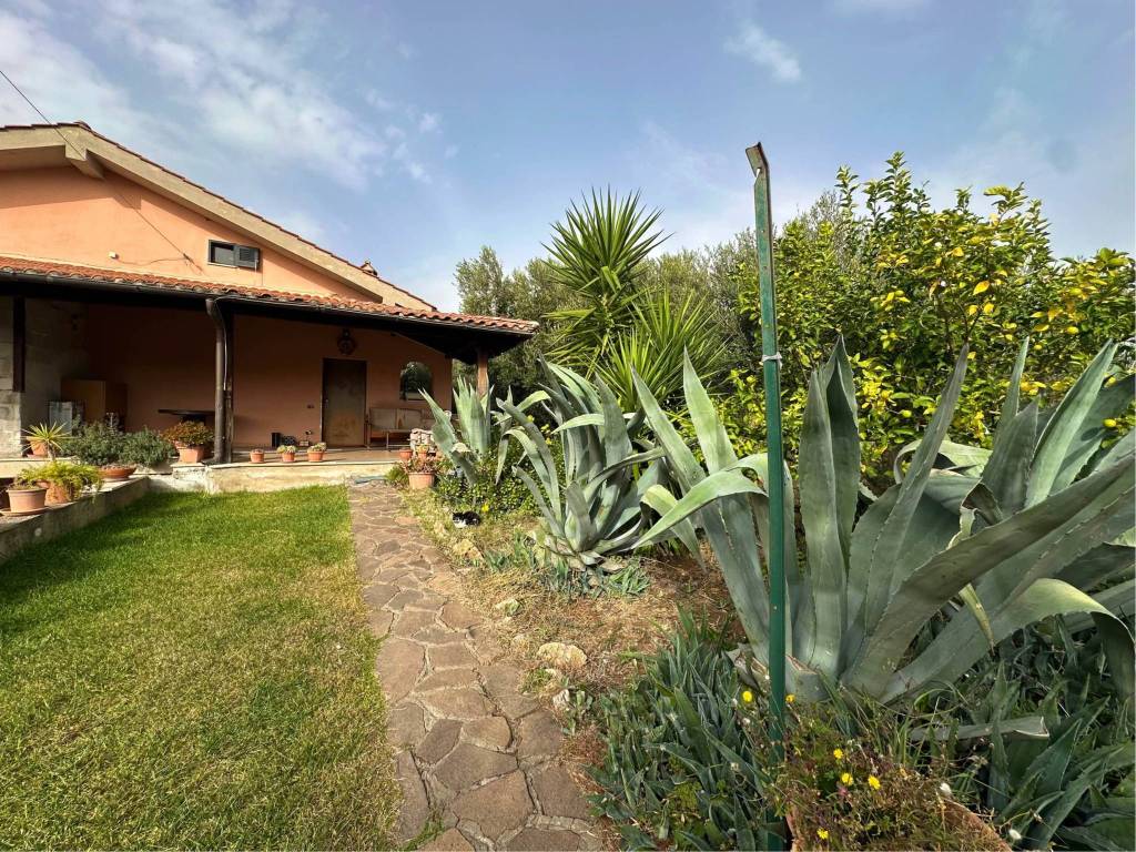 Villa a Ciampino in Vicolo della Mola - Foto 2
