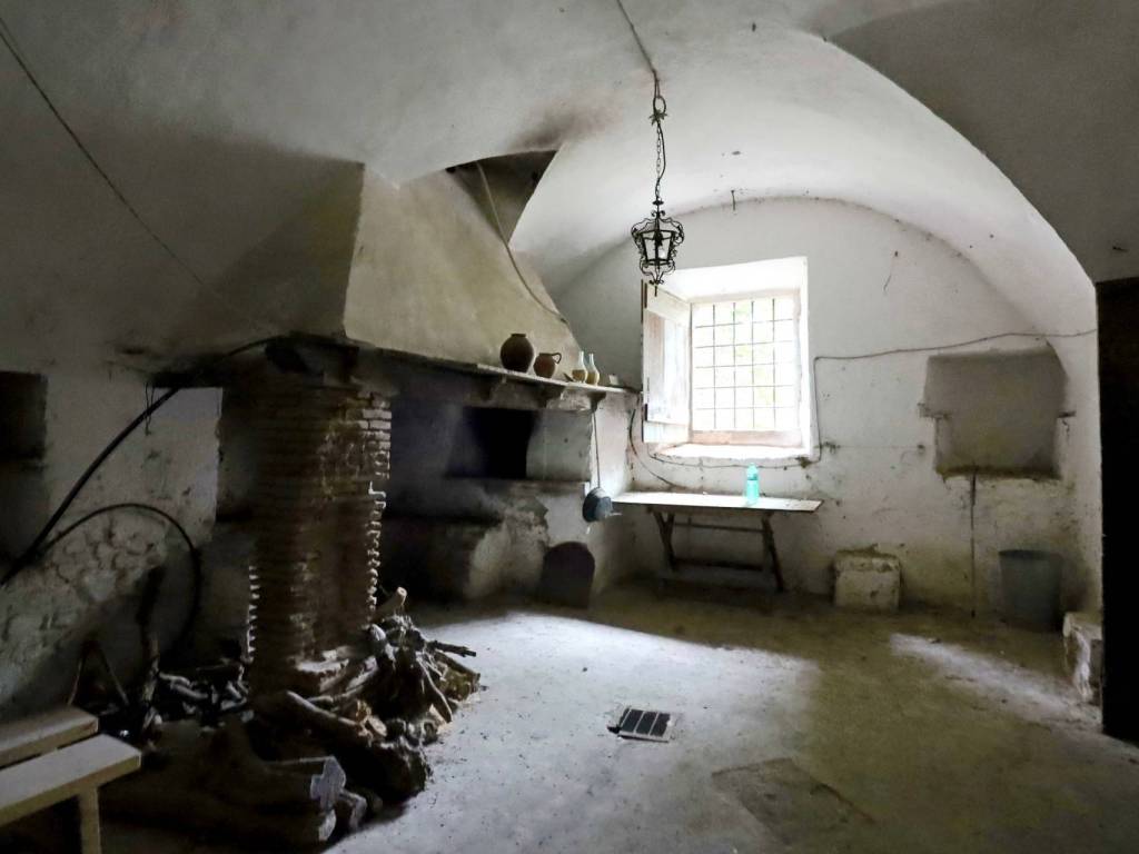 Immobile a Vetralla in VIA CASSIA INTERNA - Foto 2