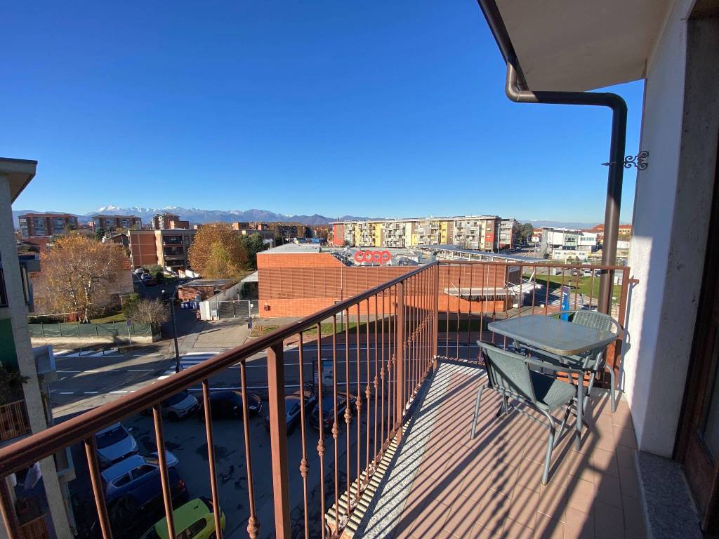 Appartamento a Orbassano in Via Filippo Juvarra, 3 - Foto 4