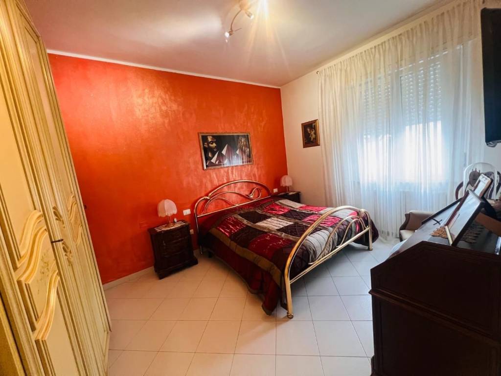Appartamento a Castagneto carducci in Via U. Foscolo, - Foto 4