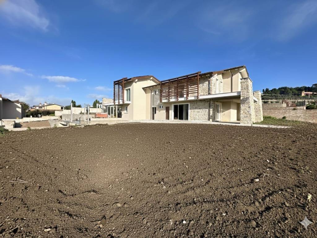 Villa a Albano laziale in Via di Muro Bianco - Foto 4