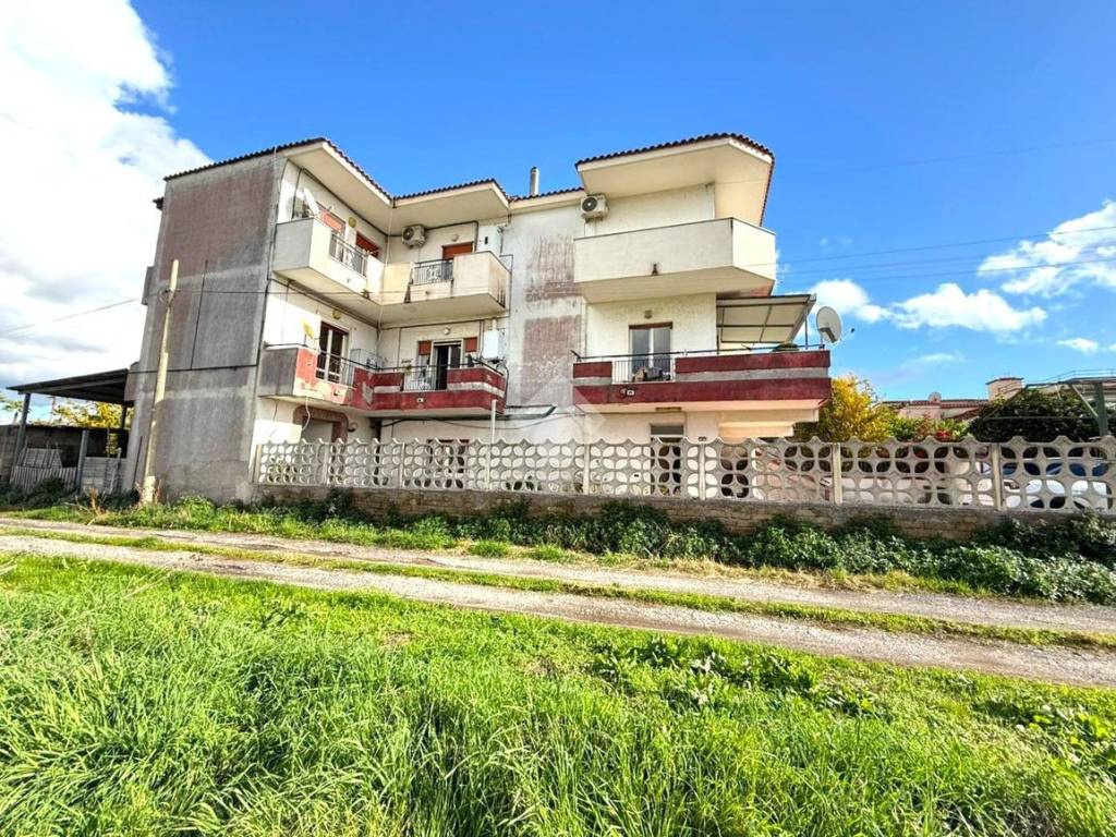 Villa a Bacoli in Via Cuma Licola, 233 - Foto 3