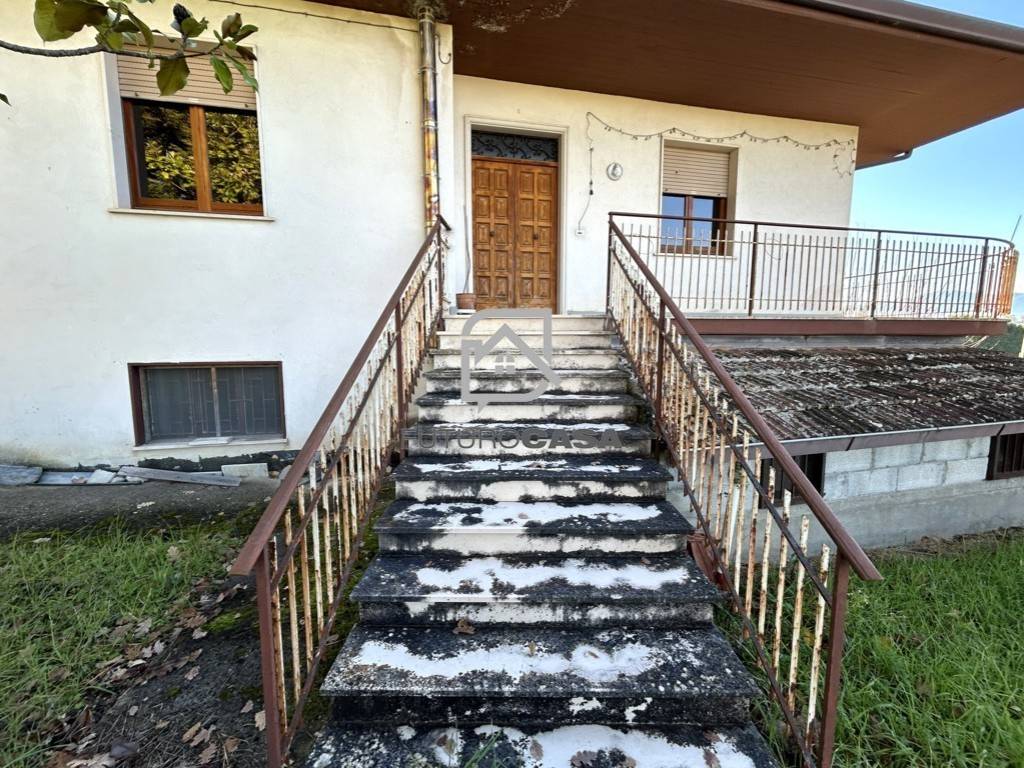 Villa a Mirabella eclano in Via Valle - Foto 4