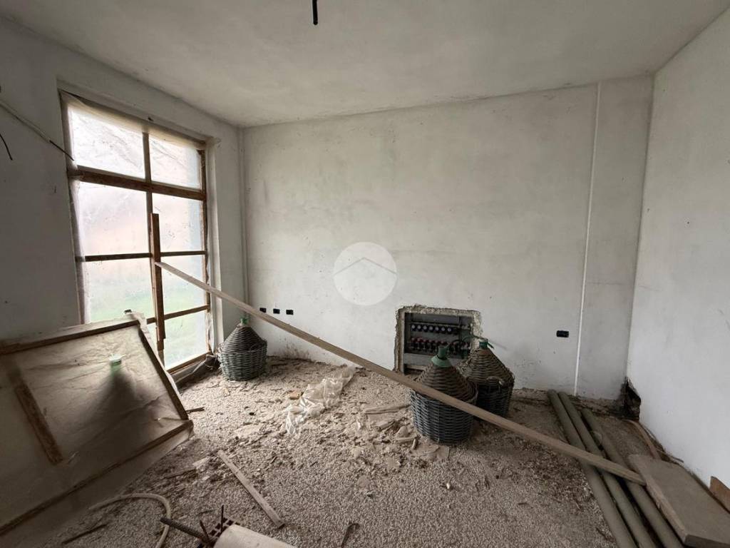 Casa indipendente a Fano in Via della Tombaccia - Foto 3