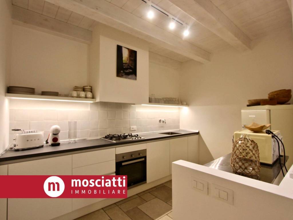 Casa indipendente a Matelica in Frazione Grimaldi, 24 - Foto 4