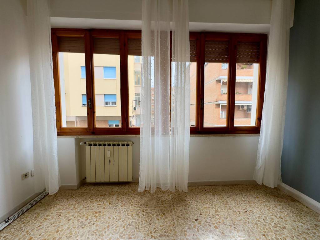 Appartamento a Piombino in Via Anita Garibaldi - Foto 4