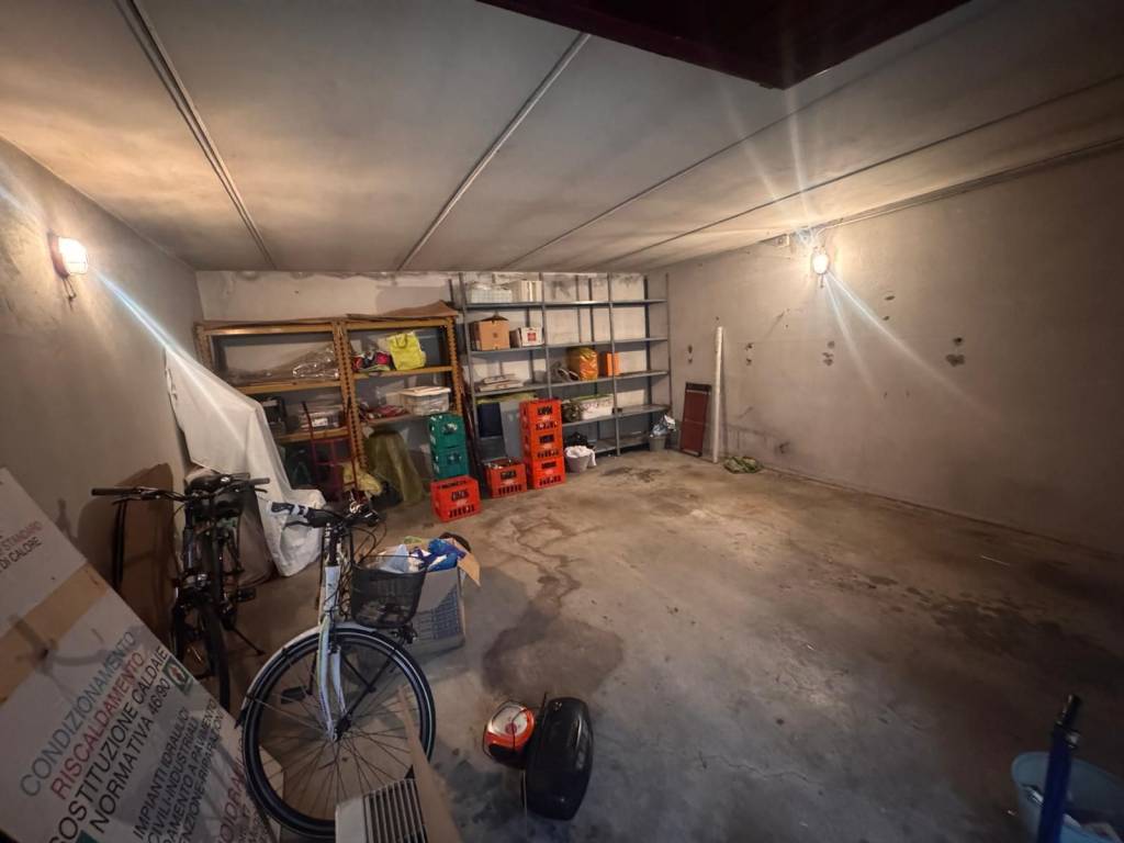Box / garage a Montecchio maggiore in Via Giacomo Chilesotti - Foto 3