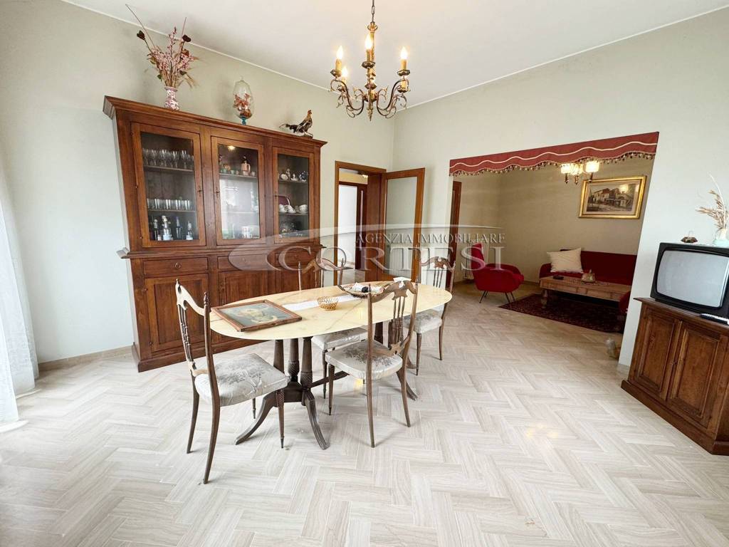 Appartamento a Umbertide in Via Roma, Umbertide, Perugia, Umbria, 06019, Italia - Foto 3