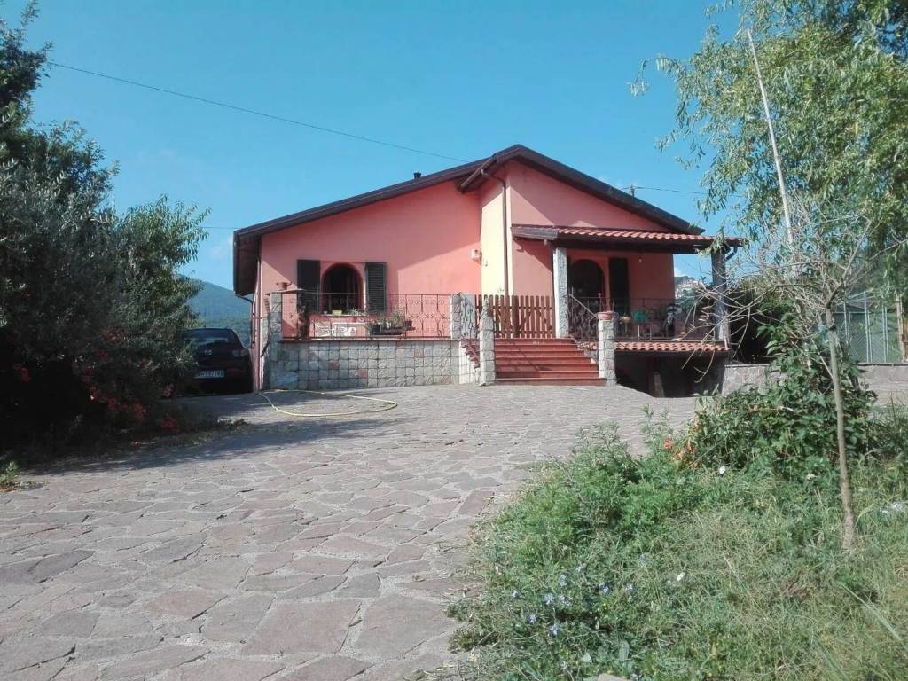 Villa a Beverino - Foto 2