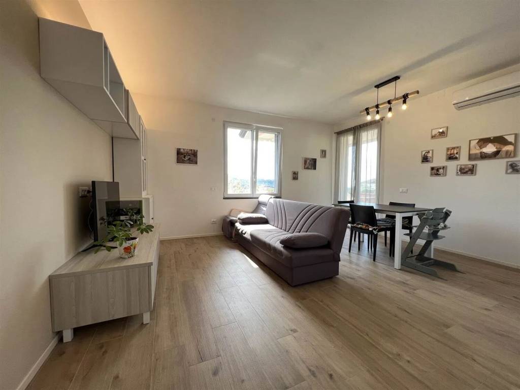 Villa a Follo - Foto 5