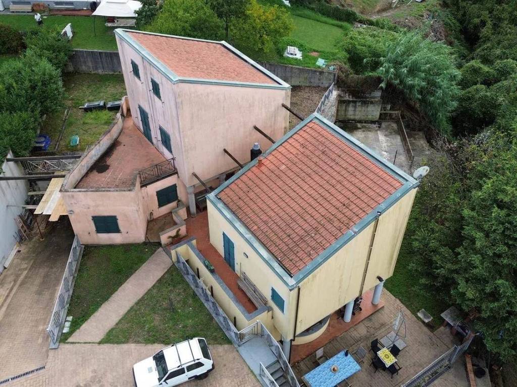 Villa a La spezia in Neighbourhood: Marinasco - Montalbano - Valdurasca - Foto 5
