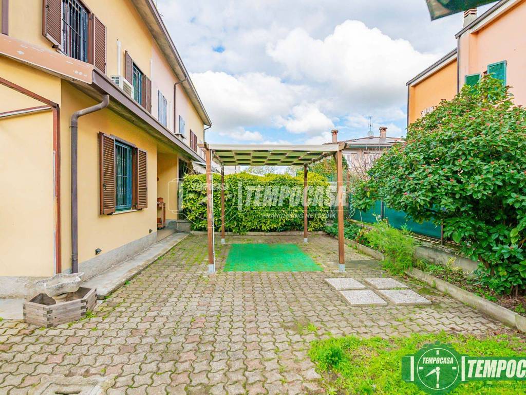 Villetta a schiera a Castiraga vidardo in Vicolo Privato Montale E. 4 - Foto 3