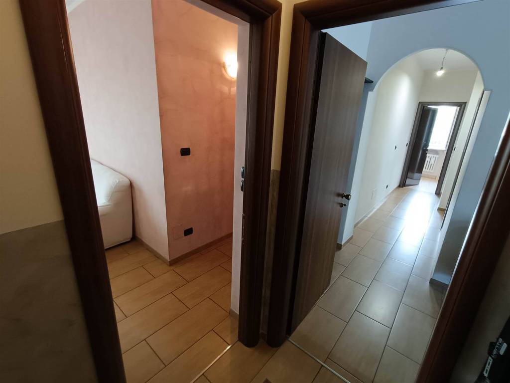 Appartamento a Orbassano in Via Dante di Nanni - Foto 4