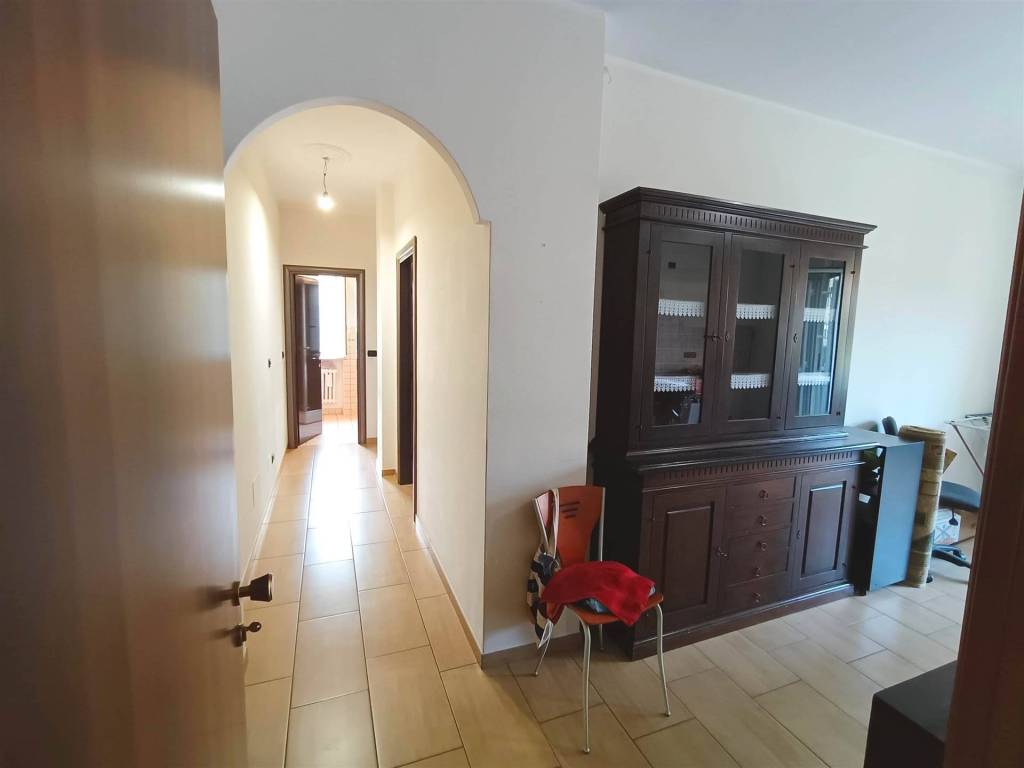 Appartamento a Orbassano in Via Dante di Nanni - Foto 5