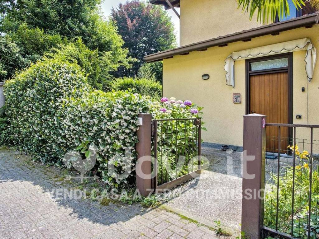 Villa a Besozzo in Via Sottocampagna, 2 - Foto 4