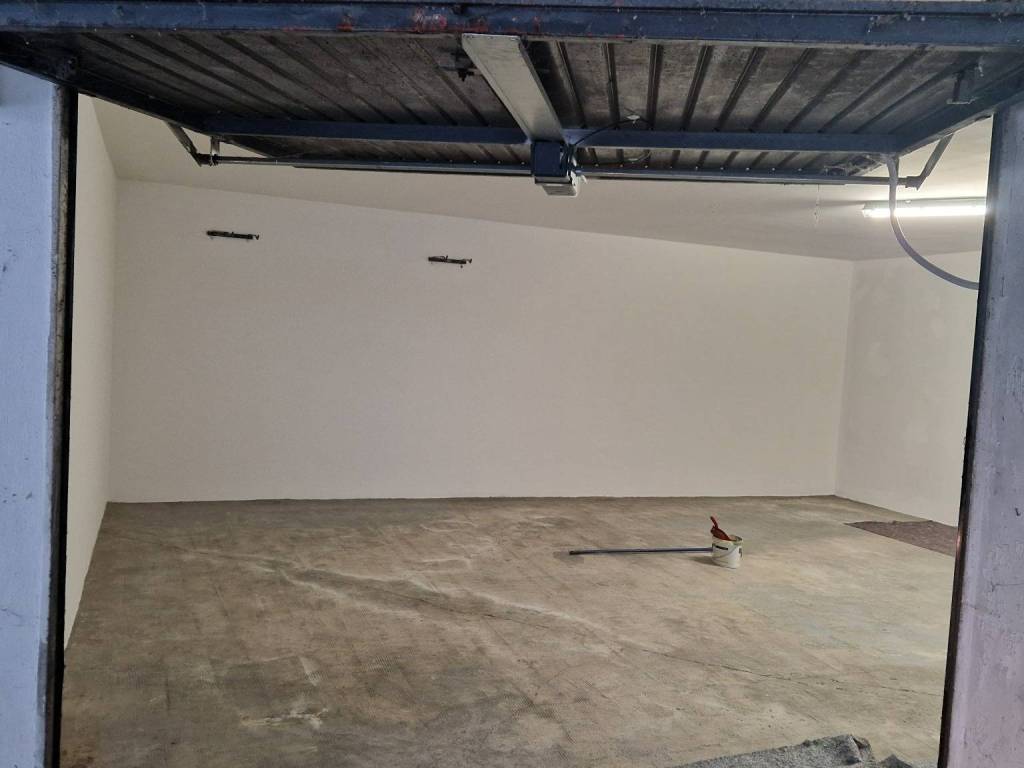 Box / garage a Settimo torinese in Via della Costituzione, 16 - Foto 2