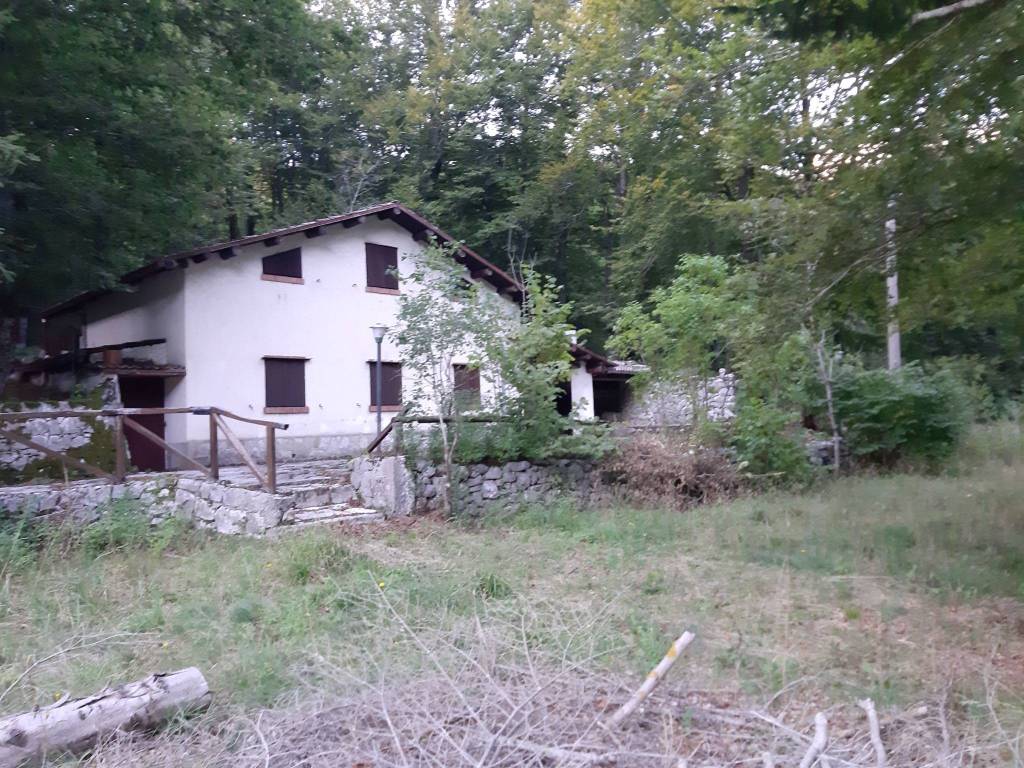 Rustico / casale a Roccamandolfi in Boccamuzzo Campitello - Foto 3