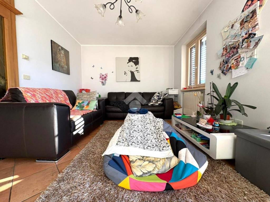 Casa indipendente a Montagna in valtellina in Via Valena - Foto 3