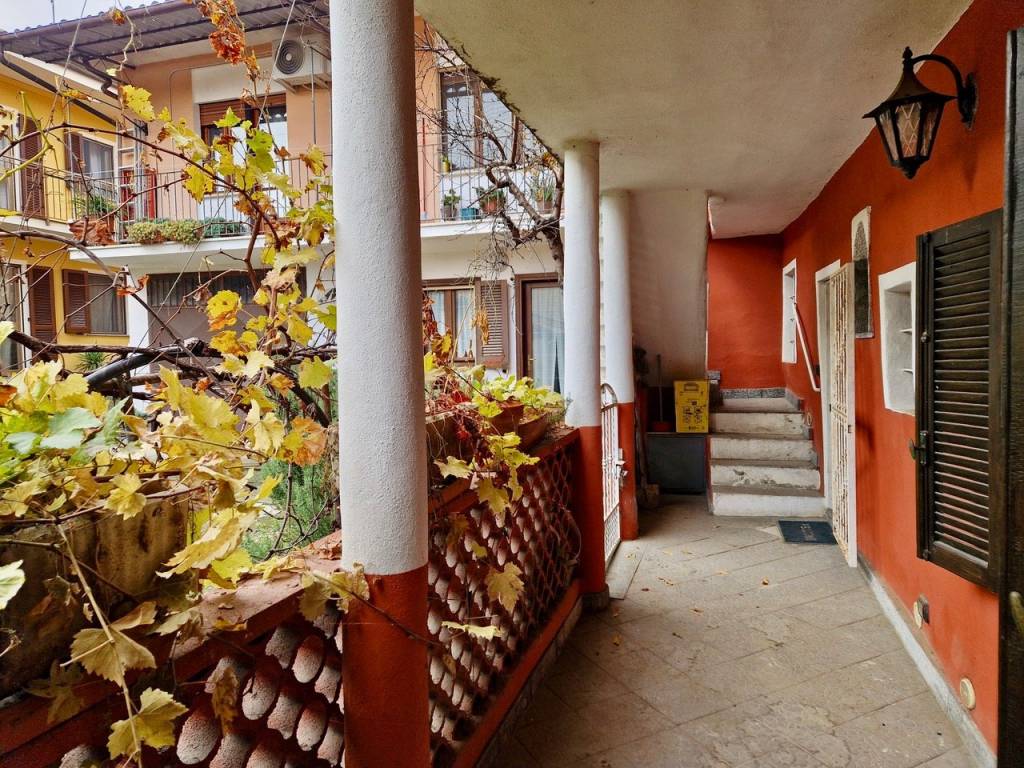 Casa indipendente a Romano canavese in Via Generale Pavetto, 3 - Foto 2