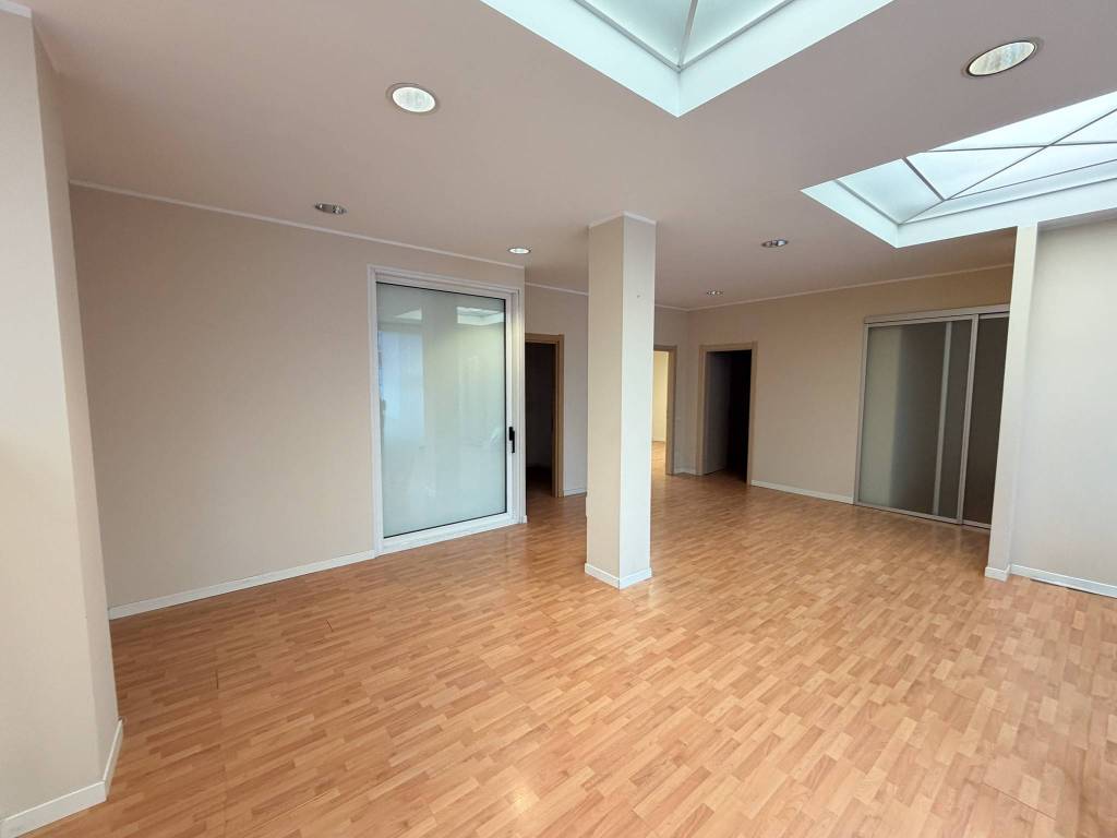 Immobile a Lecco in Via Risorgimento, 1 - Foto 5