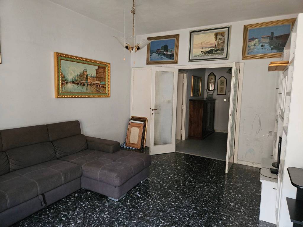 Appartamento a Livorno in Via Grande, 110 - Foto 2