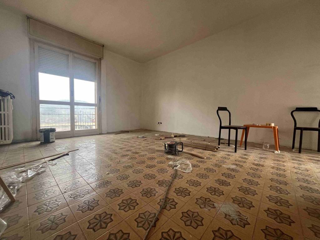 Appartamento a Sesto calende in Corso Giacomo Matteotti - Foto 2
