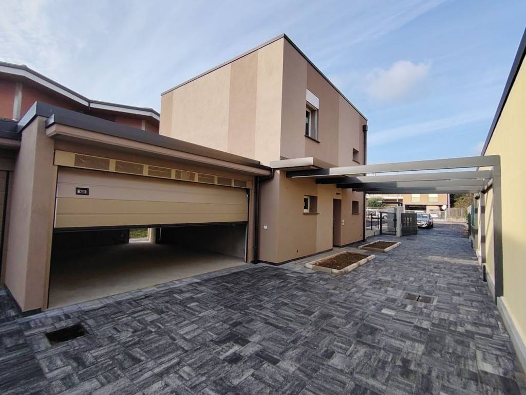 Villa a Limido comasco in Via Roma - Foto 2