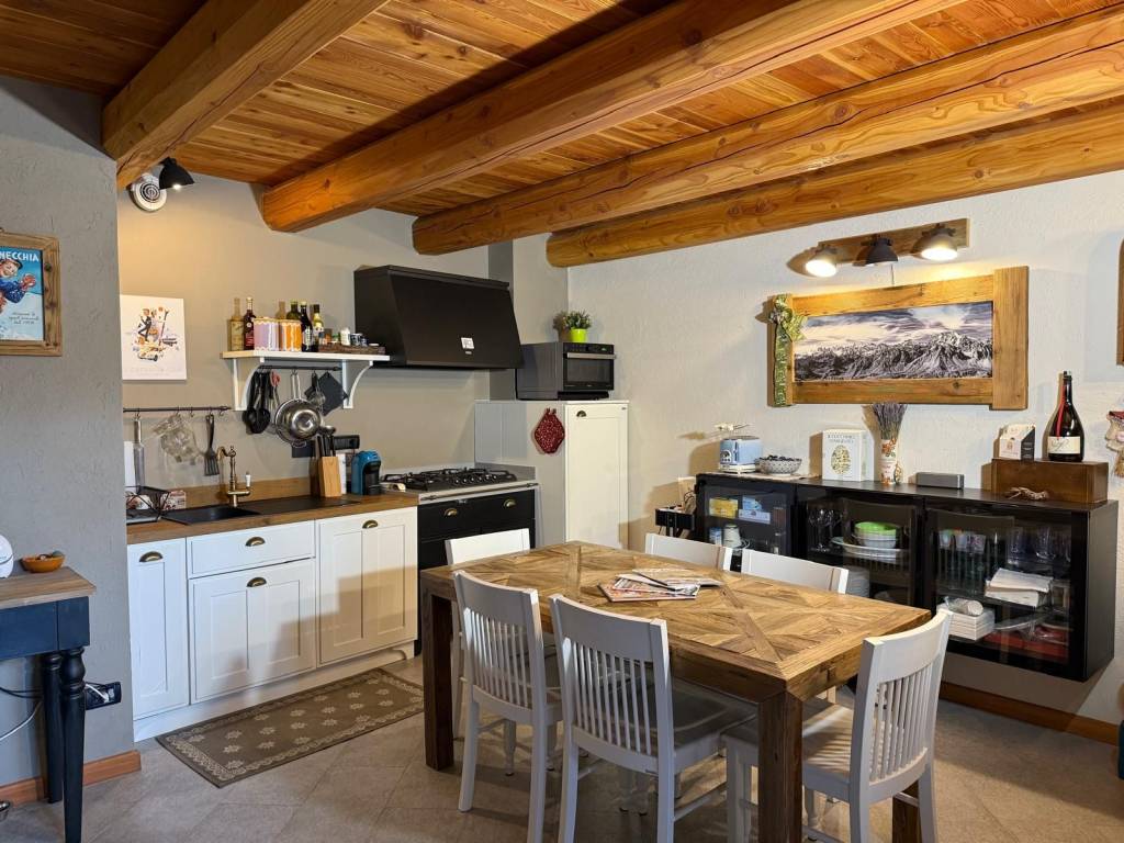 Appartamento a Bardonecchia in Via Grattoni - Foto 4