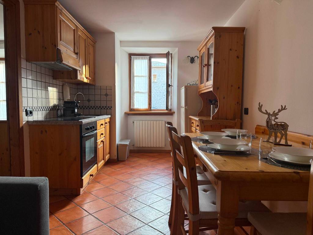 Appartamento a Bormio in Via De Simoni, 23 - Foto 3