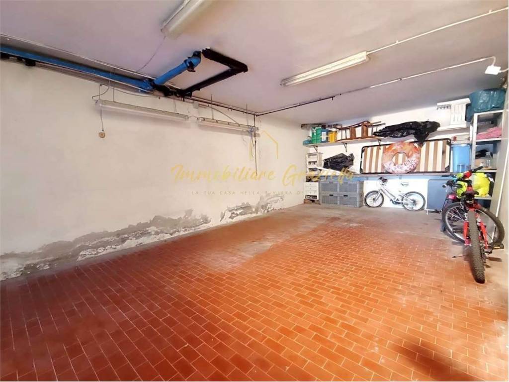 Box / garage a Vallecrosia - Foto 3