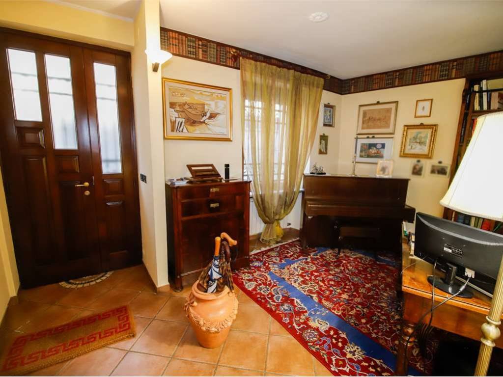 Villa a Volpiano in Via Emanuele Filiberto, 14 - Foto 4