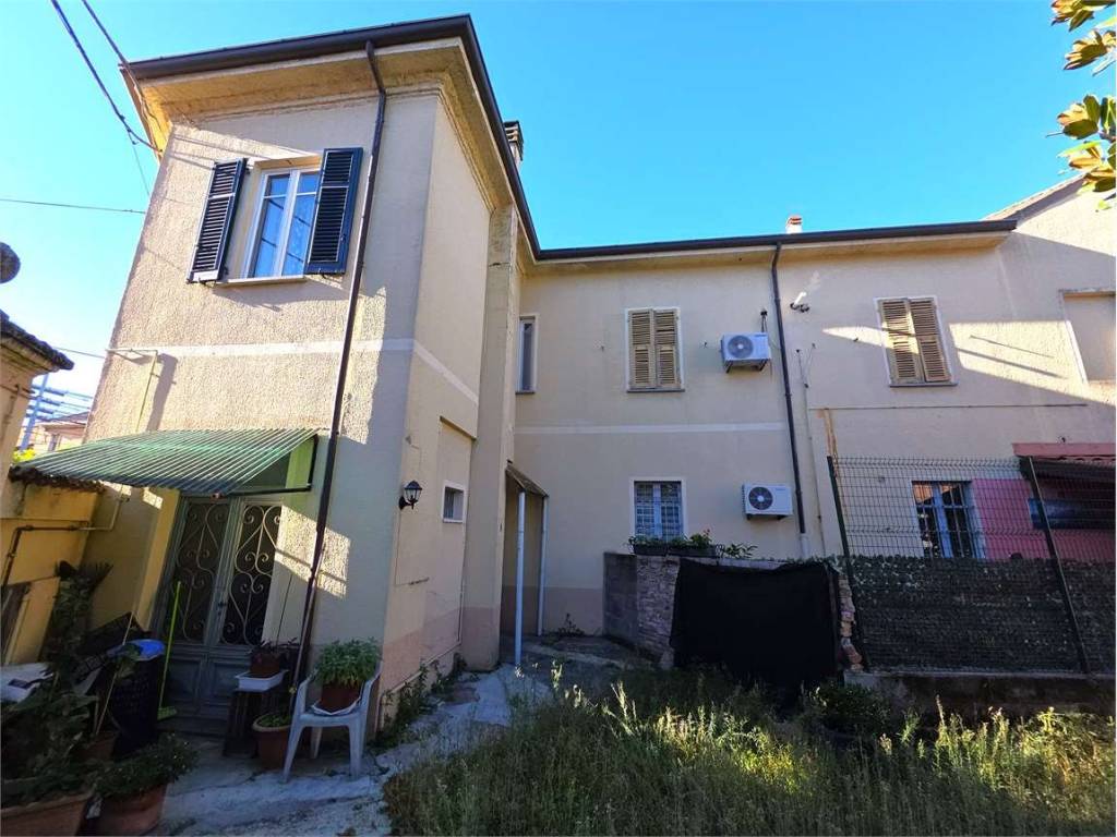 Casa indipendente a Alessandria in Via S. Francesco D'Assisi, 2 Spinetta Marengo - Foto 2