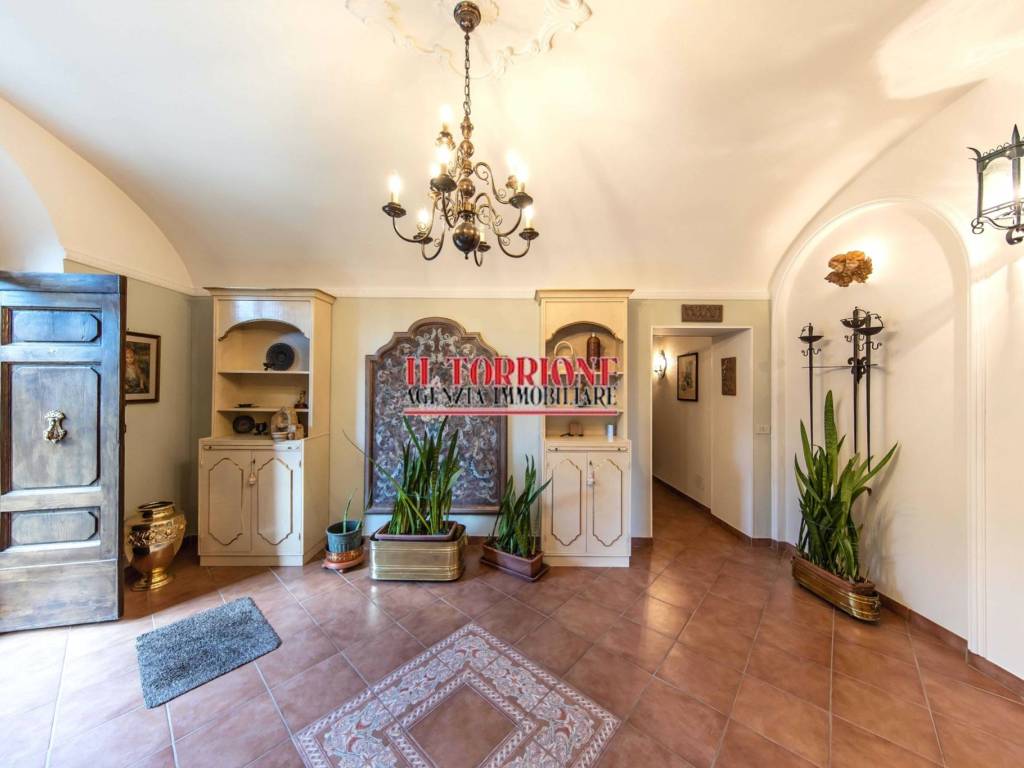 Villa a Pescia in Via 27 Aprile 1859 - Foto 3