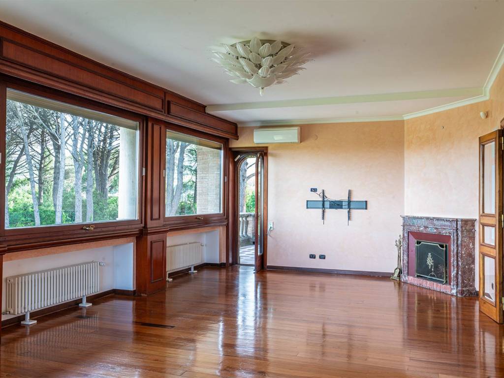 Appartamento a Grottaferrata in Via Guglielmo Quattrucci, 374 - Foto 2