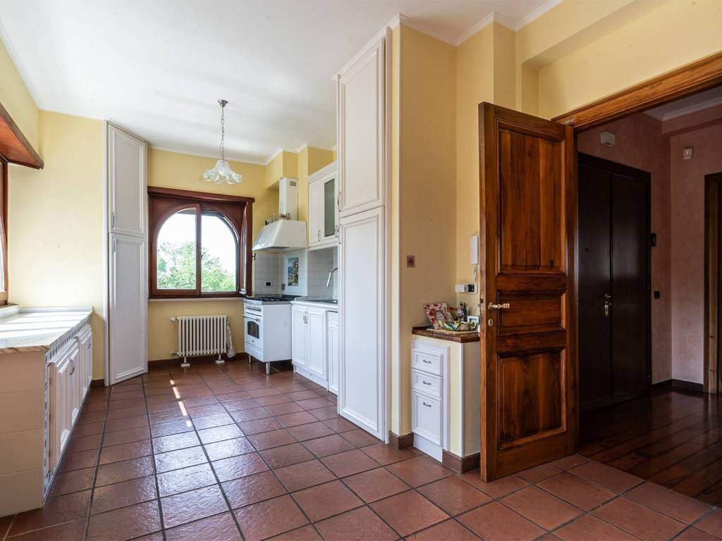 Appartamento a Grottaferrata in Via Guglielmo Quattrucci, 374 - Foto 4