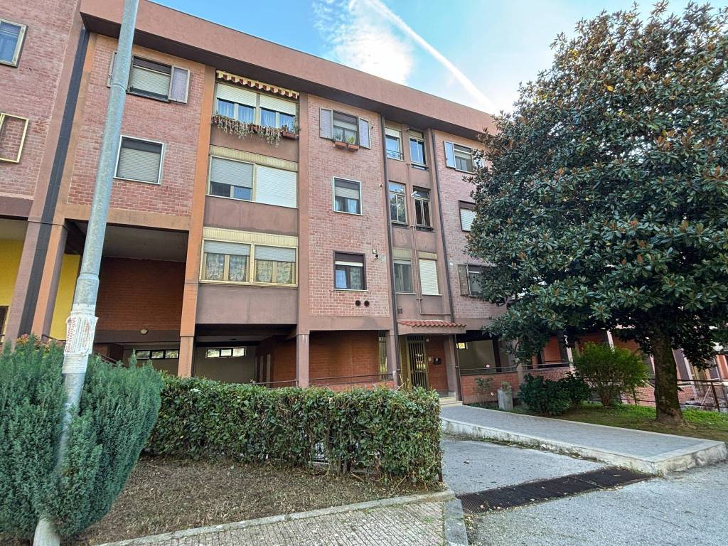 Appartamento a Avellino in Via Modestino Guaschino, 13 - Foto 2