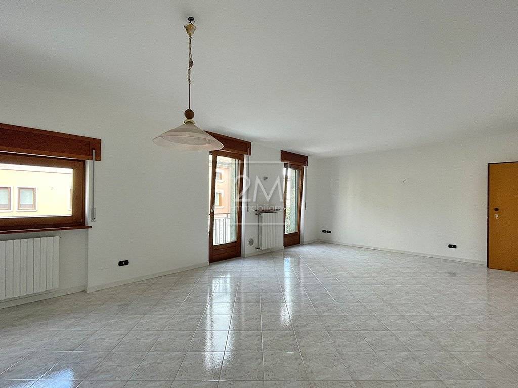 Appartamento a Villafranca di verona in Via Quadrato - Foto 4
