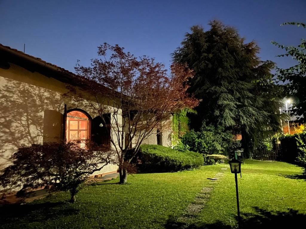 Villa a Imbersago in Via Giacomo Matteotti - Foto 5